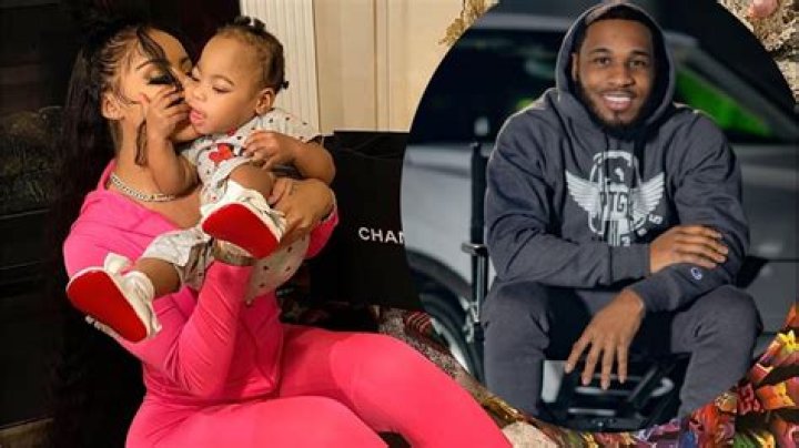Alexis Sky Baby Daddy