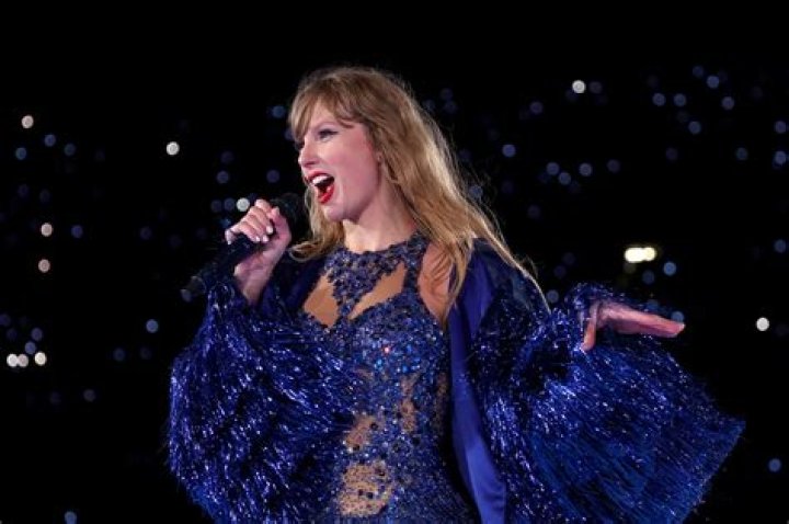 All About Taylor Swift's Parents' Divorce