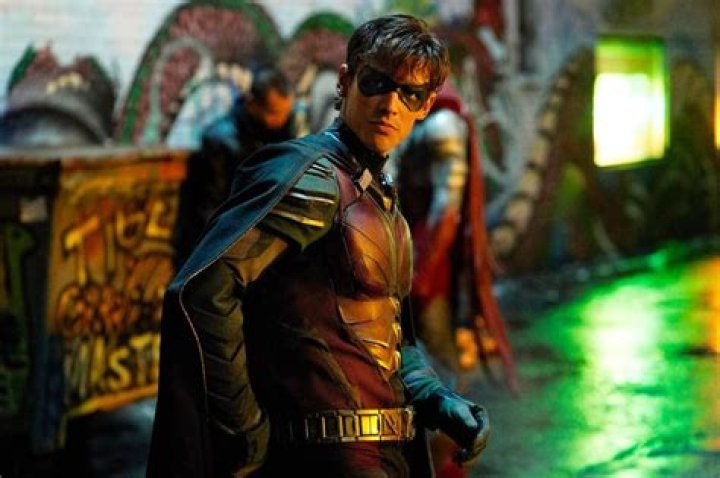 Brenton Thwaites Net Worth