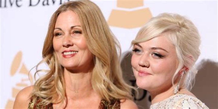Elle King Mom