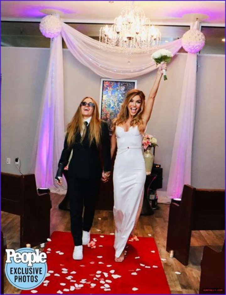 Exclusive Details And Wedding Photo Gallery