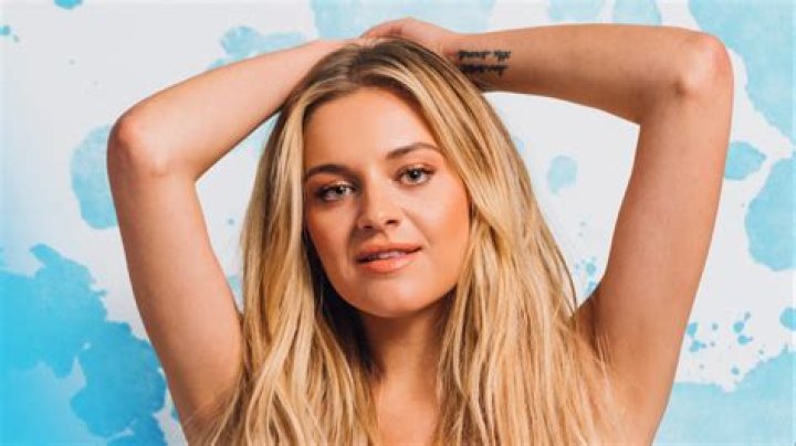 Kelsea Ballerini's Height: Embracing Confidence And Success