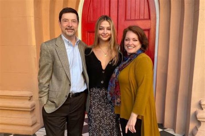 Madelyn Cline Parents