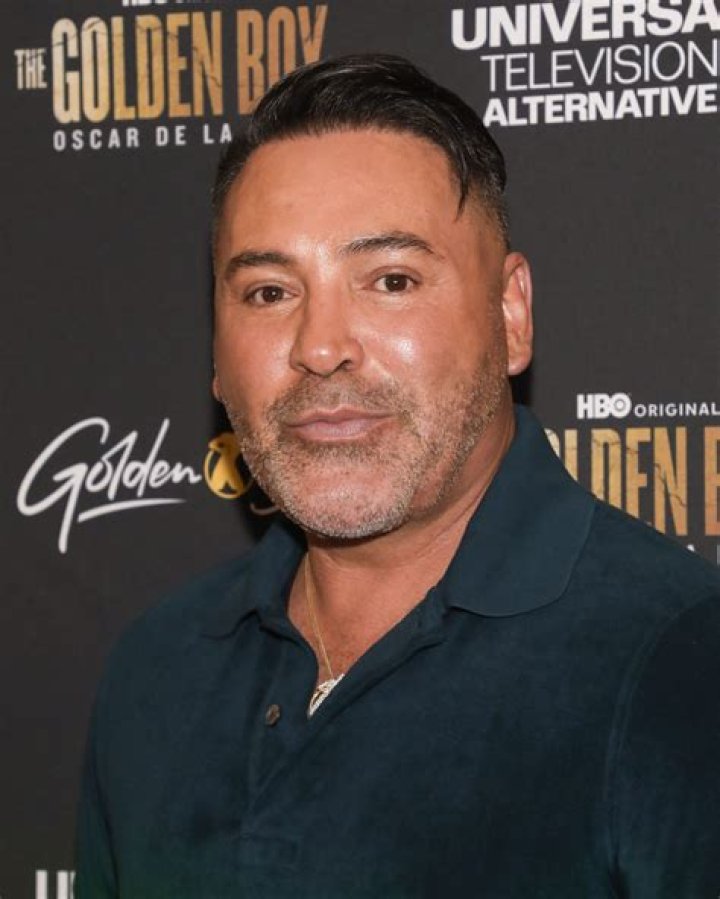 Unveiling Oscar De La Hoya's Net Worth In 2024: A Financial Knockout