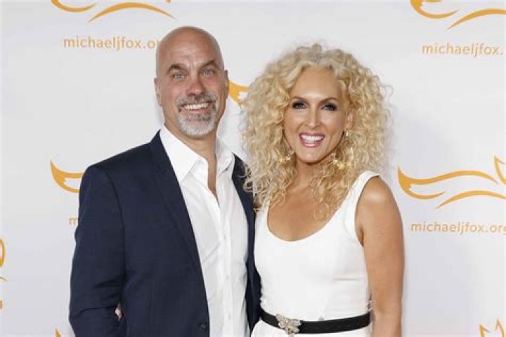 Who's Hitched In Little Big Town: A Marital Harmony